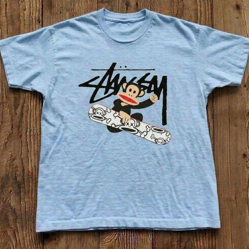 Gildan Light Blue T ShirtStussy Blue Graphic Tee